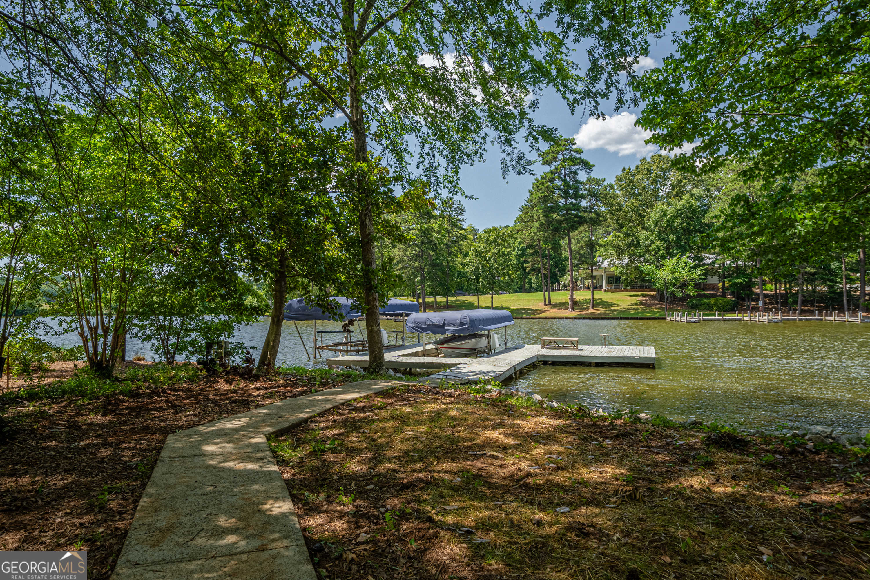 photo 3: 136 N N Hidden Lake Drive, Eatonton GA 31024