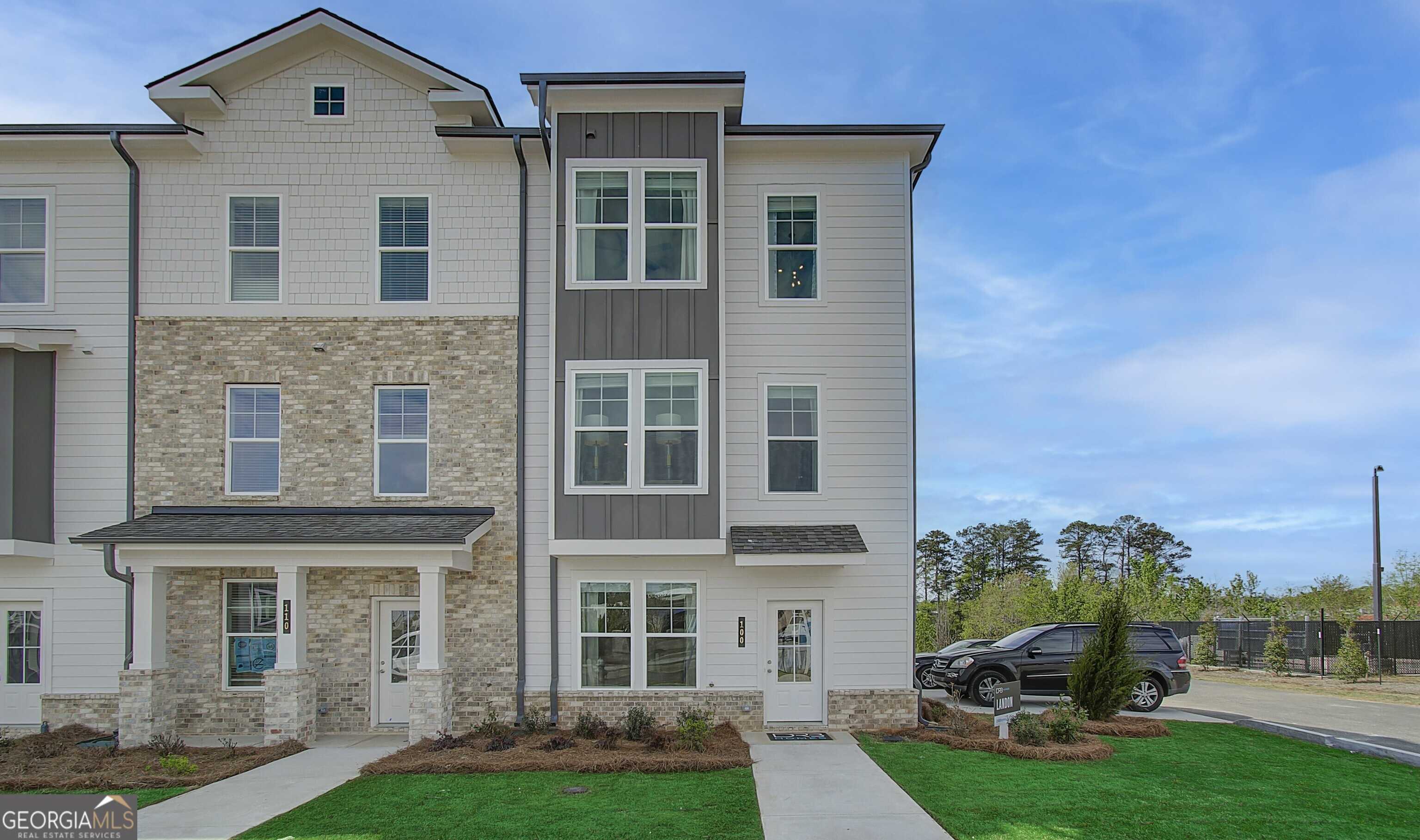 photo 3: 225 Daybreak Lane Unit 35, Newnan GA 30265