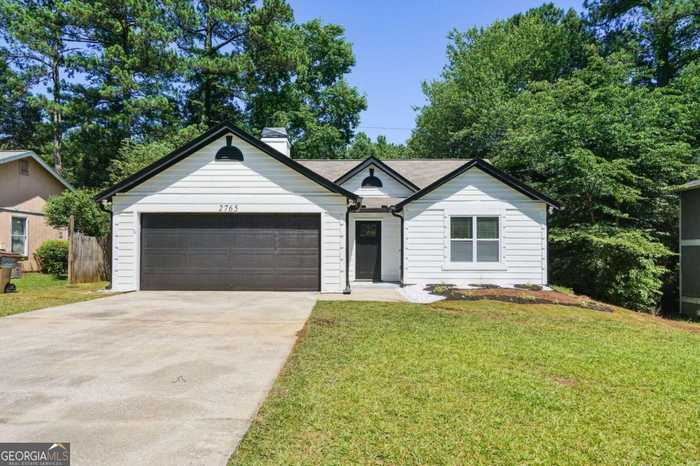 photo 1: 2765 Wildflower Lane, Snellville GA 30039