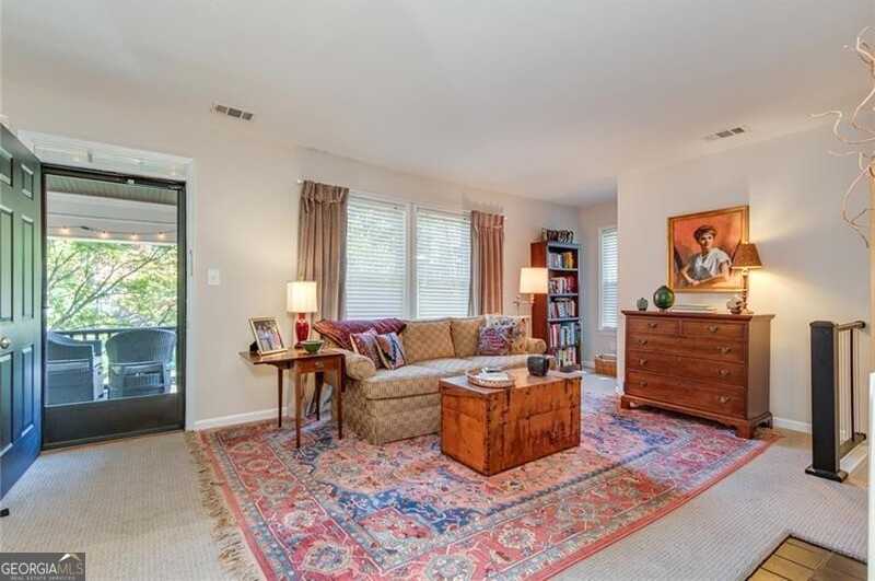 photo 3: 817 Clemont Drive NE, Atlanta GA 30306