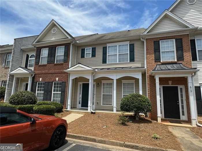 photo 2: 621 Kenridge Way Unit 0, Suwanee GA 30024