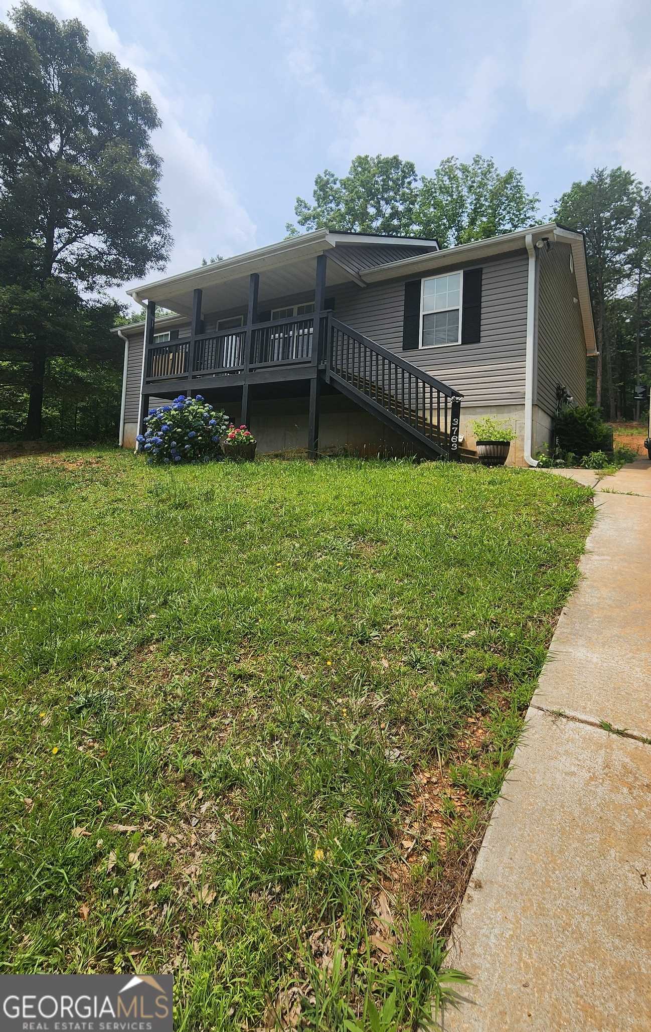 photo 1: 3763 Tall Pine Way, Gainesville GA 30507