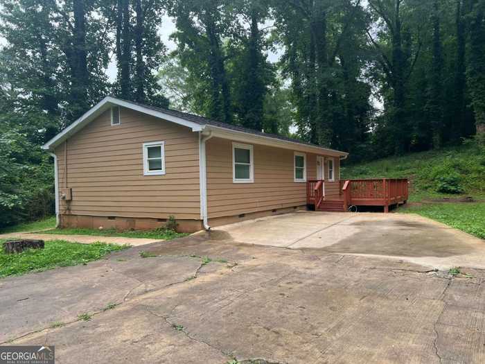 photo 2: 3238 Kelly Street, Scottdale GA 30079