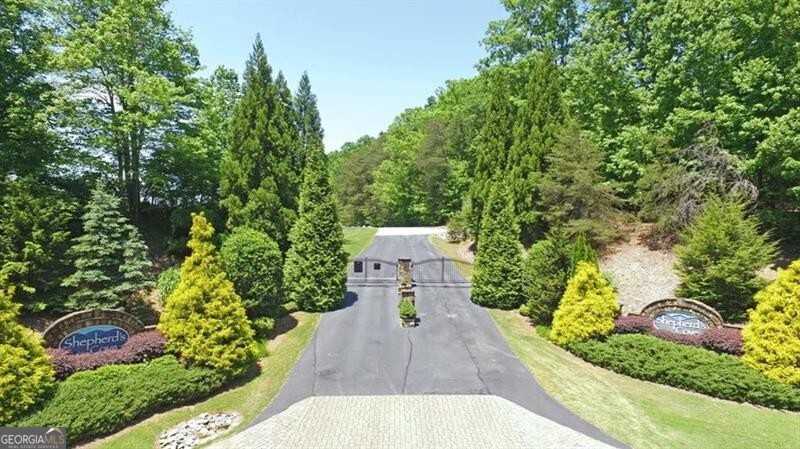 photo 2: 124 Comfort Lane, Dahlonega GA 30533