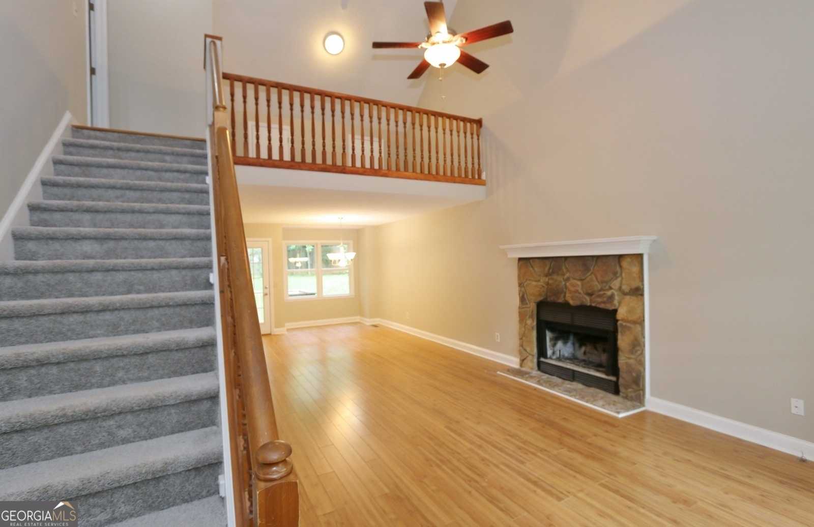 photo 2: 103 Fairlane Ct, Athens GA 30607