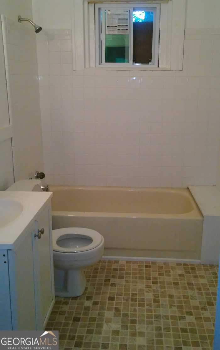 photo 1: 210 Grady Avenue NE, Rome GA 30161