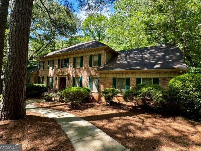 photo 2: 8140 Habersham Waters Road, Sandy Springs GA 30350