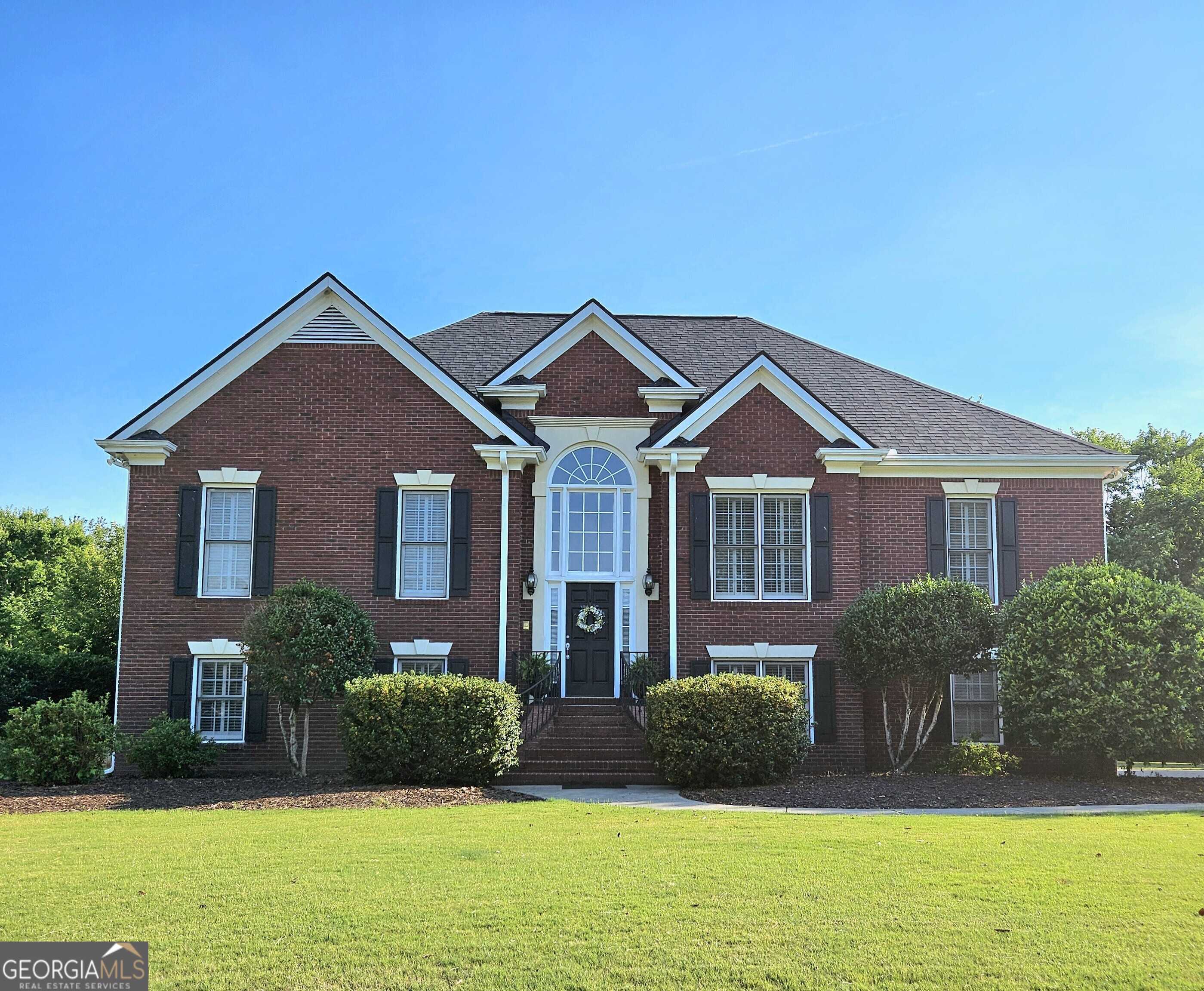 photo 1: 7 Limerick Court, Cartersville GA 30120