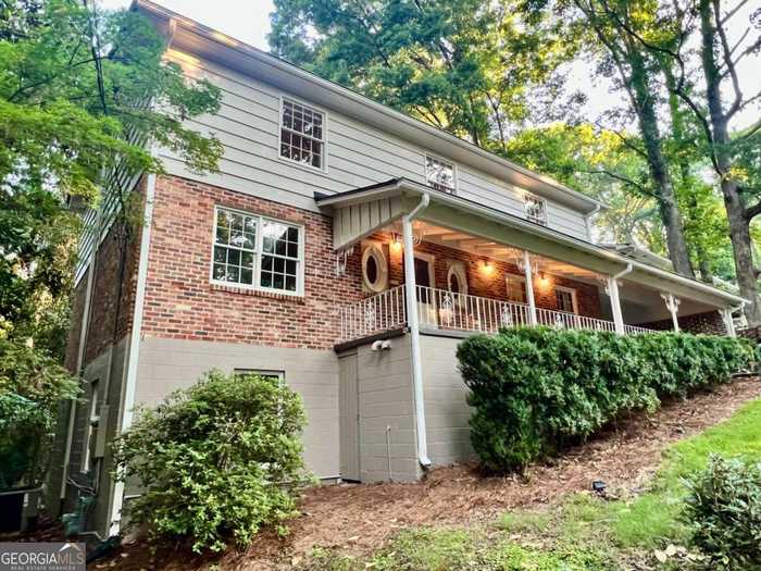 photo 1: 210 Riverside Drive, Athens GA 30606