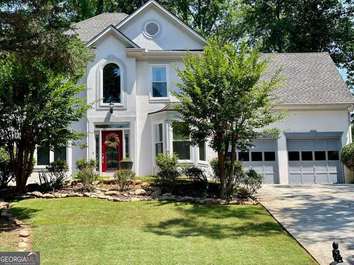 photo 1: 6972 Sandtown Lane, Stone Mountain GA 30087