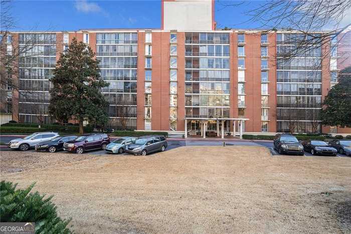 photo 1: 130 26th Street NW Unit 403, Atlanta GA 30309