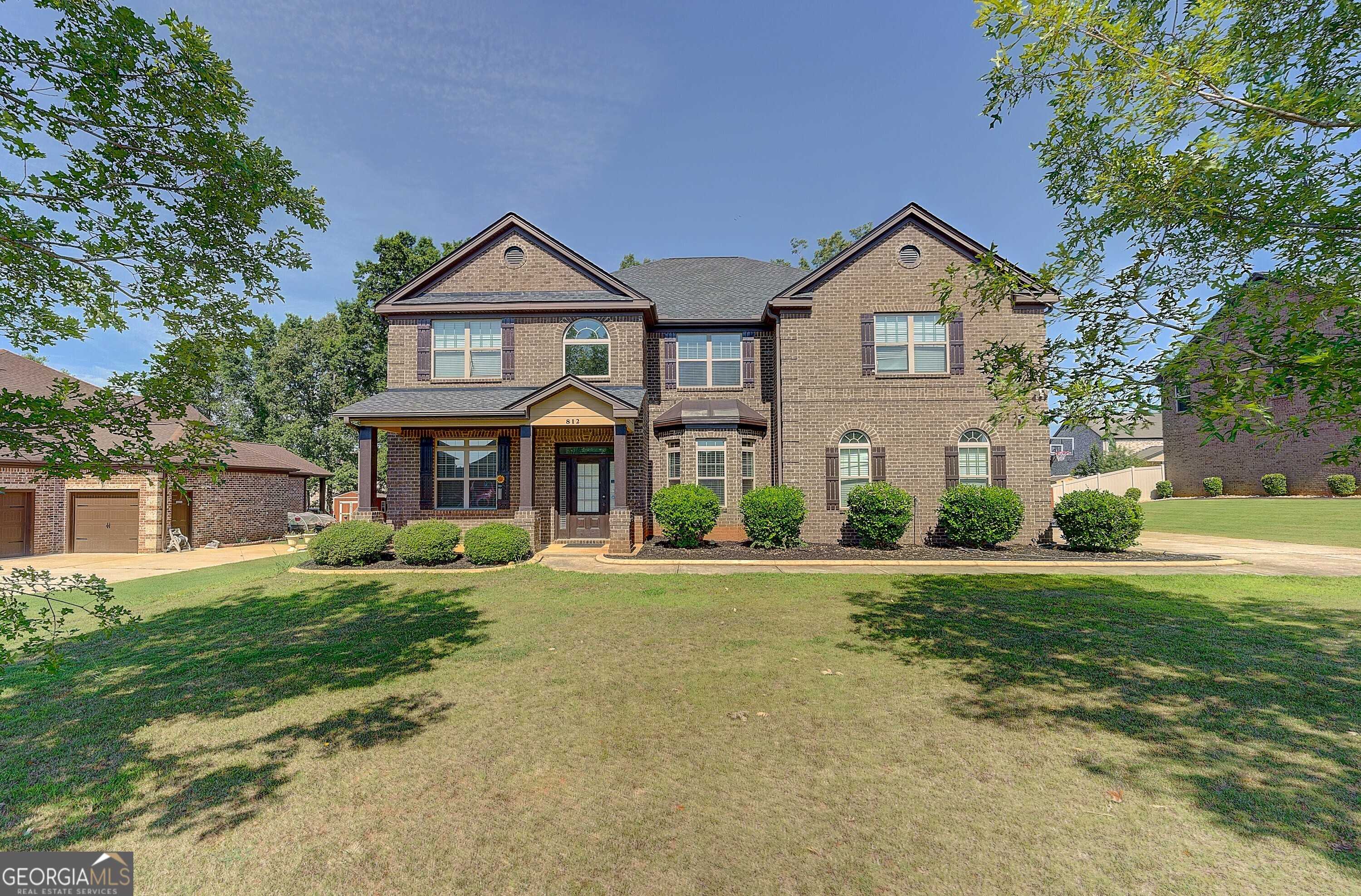 photo 1: 812 Bufflehead Court, Stockbridge GA 30281