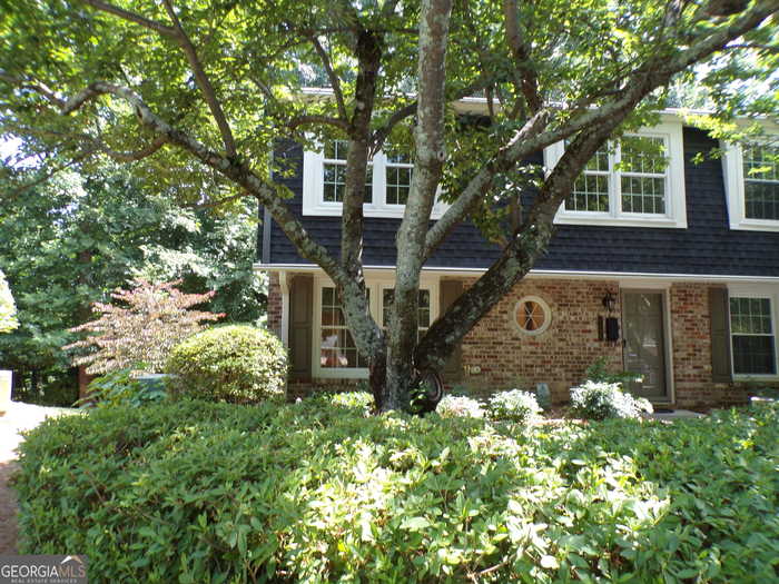 photo 2: 2482 Northlake Court, Atlanta GA 30345