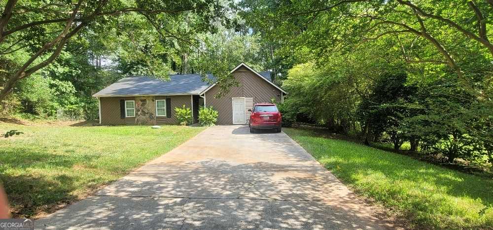 photo 2: 5117 Panola Valley Drive, Lithonia GA 30038