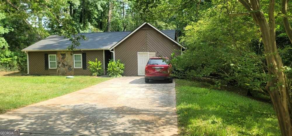 photo 3: 5117 Panola Valley Drive, Lithonia GA 30038