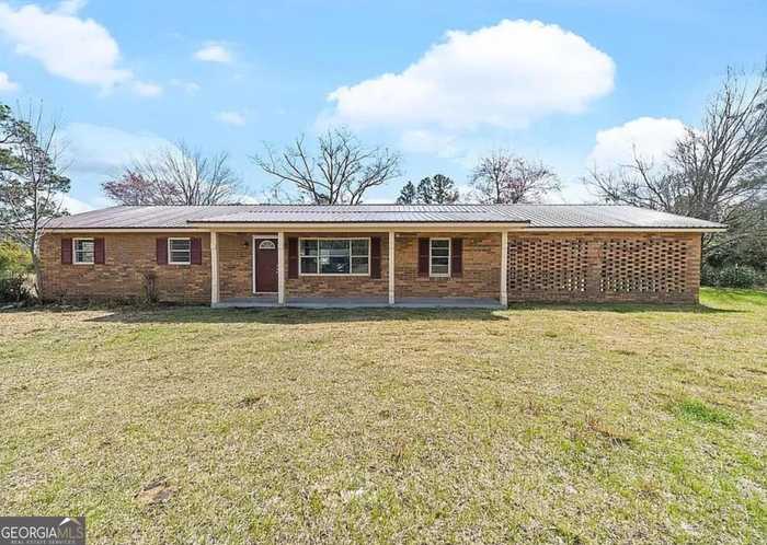 photo 1: 44 E County Line Road, Milan GA 31060