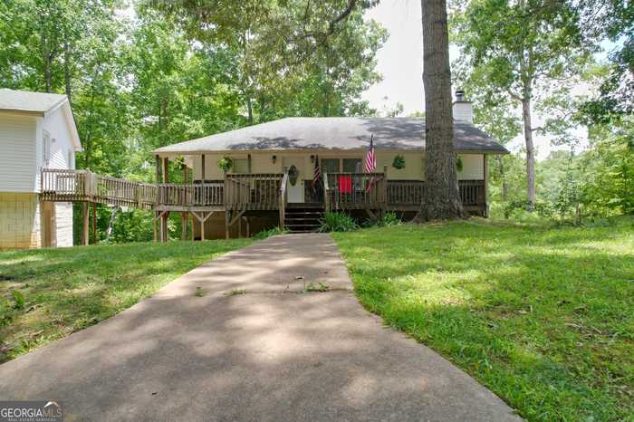 photo 2: 245 Dogwood Drive, Buchanan GA 30113