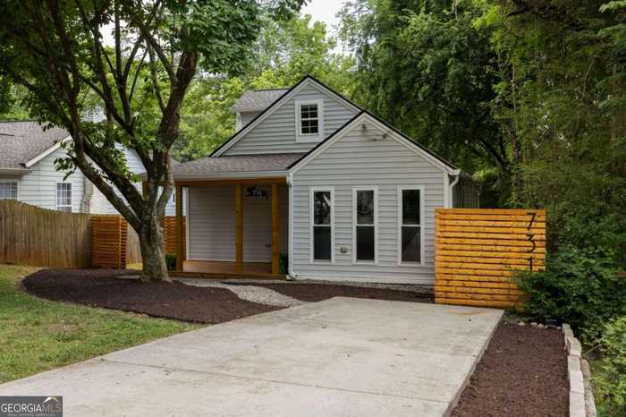 photo 2: 731 Hobart Avenue SE, Atlanta GA 30312