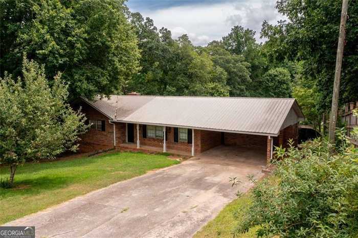 photo 1: 3220 CLARKS BRIDGE Road, Gainesville GA 30506