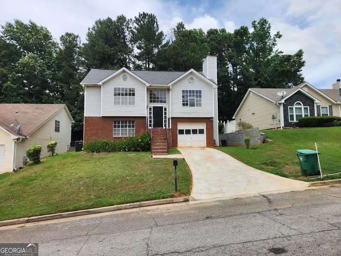 photo 2: 3282 Landgraf Close, Decatur GA 30034