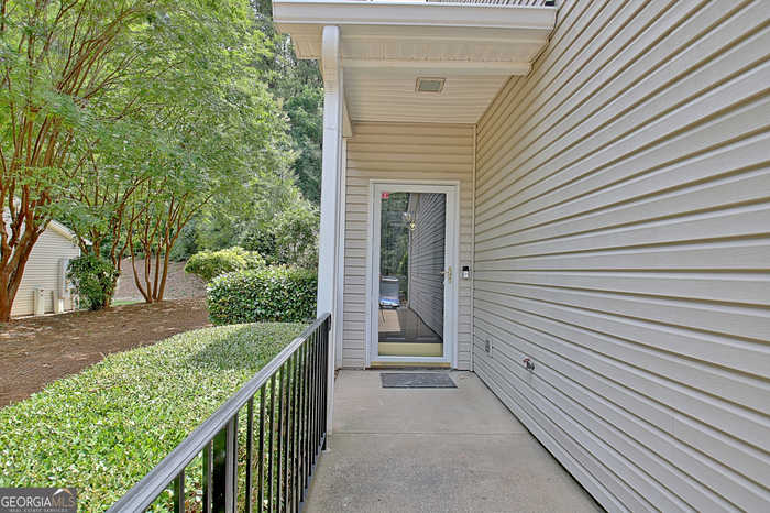 photo 2: 1701 Ridgefield Drive, Peachtree City GA 30269