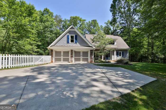 photo 1: 938 Crooked Creek Drive Drive, Dahlonega GA 30533