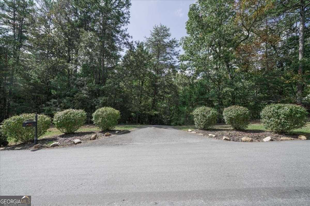 photo 2: 938 Crooked Creek Drive Drive, Dahlonega GA 30533