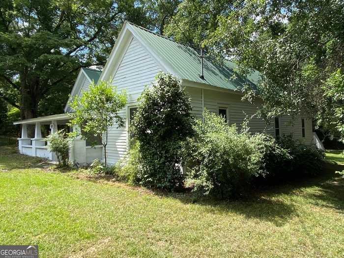 photo 2: 331 W Boggs Street, Lexington GA 30648