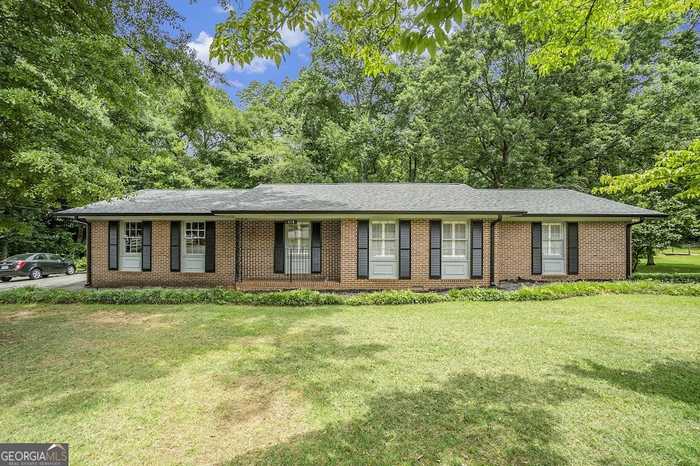 photo 1: 114 Sunrise Strip, Carrollton GA 30117