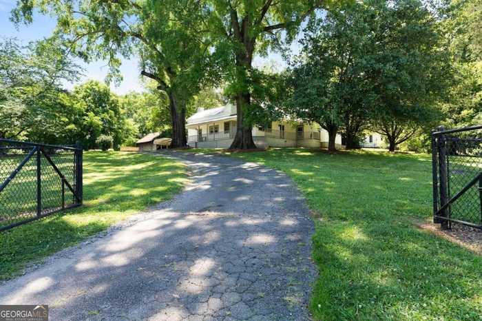 photo 2: 100 Cherry Street, Adairsville GA 30103