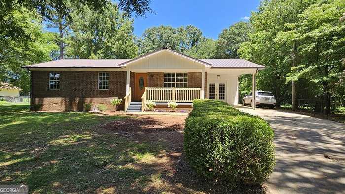 photo 1: 38 Catalina Drive, Chatsworth GA 30705