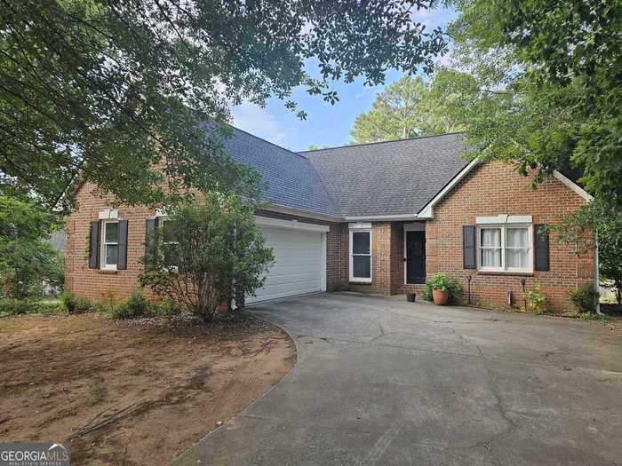 photo 1: 120 Brickleberry Ridge, Athens GA 30605