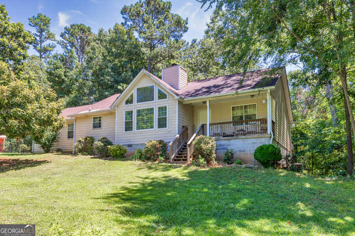 photo 1: 80 Forest Lake Circle, Pendergrass GA 30567