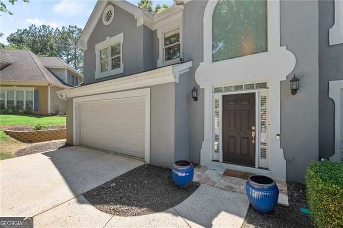 photo 2: 165 Nesbit Ridge Drive, Roswell GA 30076