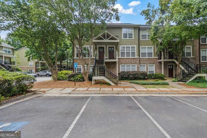 photo 2: 660 Barnett Shoals Road Unit 421, Athens GA 30605