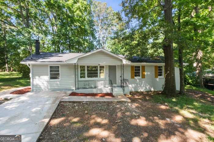 photo 1: 259 Dogwood Lane, Lawrenceville GA 30046