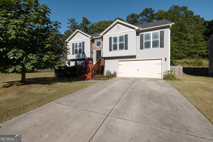 photo 2: 218 Oceanliner Drive, Winder GA 30680