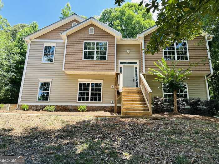 photo 2: 370 Cobbler Drive, Newnan GA 30265