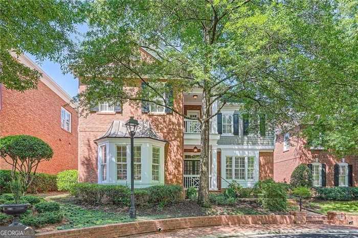 photo 1: 1149 Bellewood Square, Atlanta GA 30338