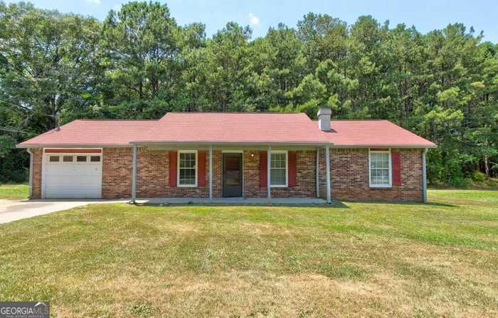 photo 1: 3515 Fannin Drive, Lithonia GA 30038