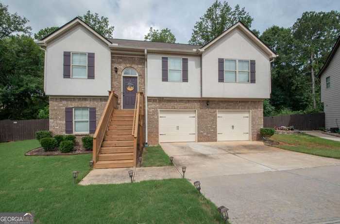 photo 1: 10848 Big Sky Dr, Hampton GA 30228