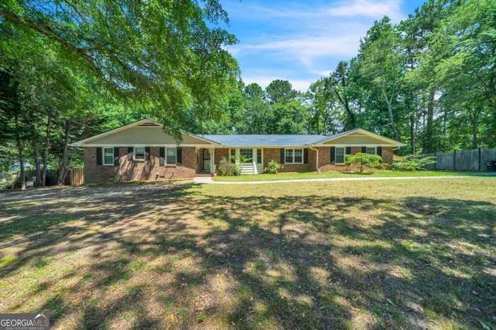 photo 1: 2128 Rockdale Circle, Snellville GA 30078