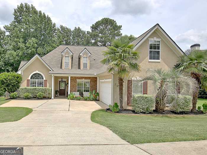 photo 1: 297 Baldwin Court, Newnan GA 30263