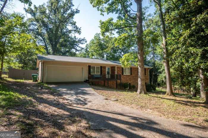 photo 1: 120 Maynard Court, Athens GA 30606