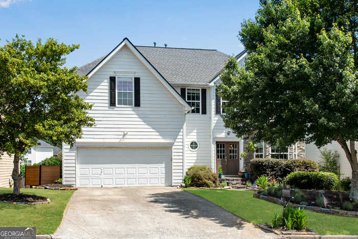 photo 1: 925 Pebble Creek Trail, Suwanee GA 30024