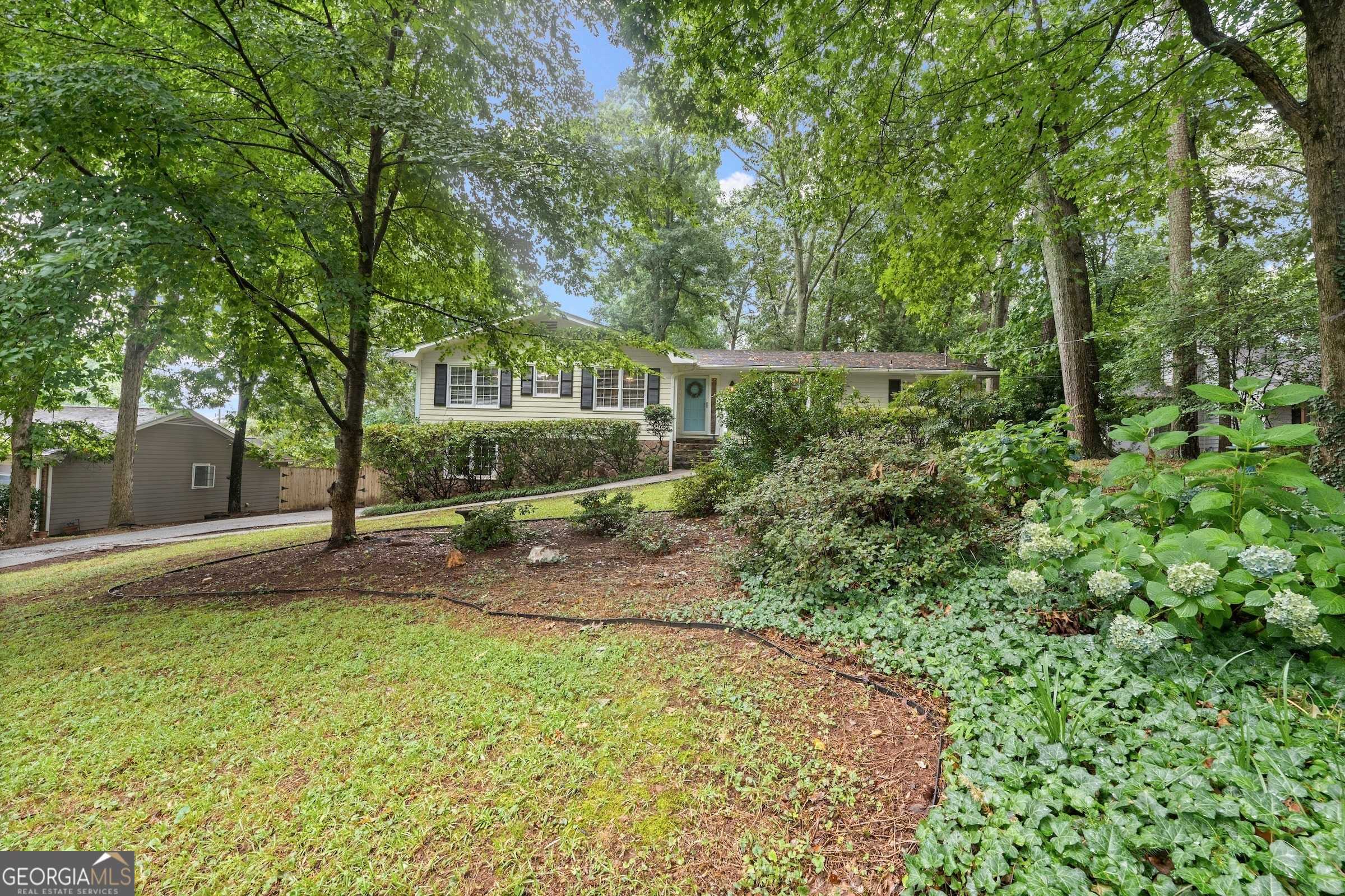 photo 1: 2816 Whippoorwill Circle, Duluth GA 30097