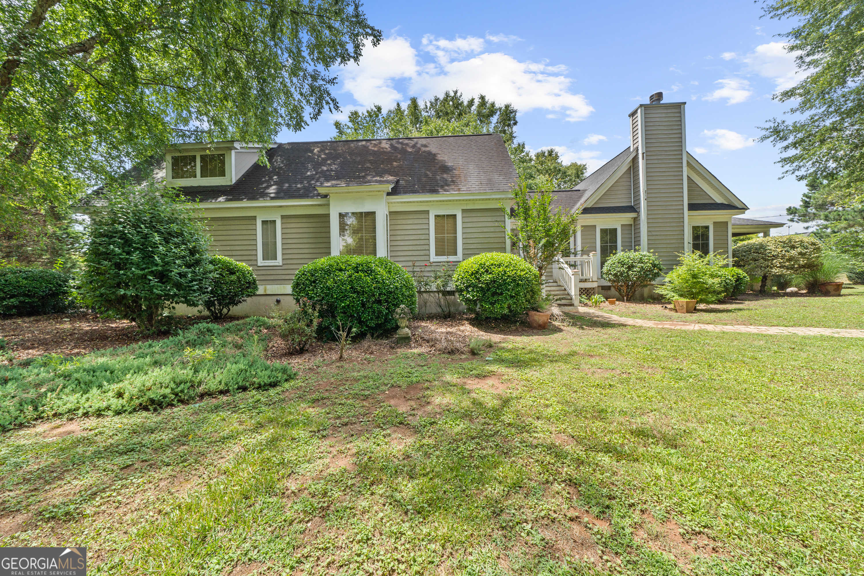 photo 1: 268 Sparta Highway, Eatonton GA 31024