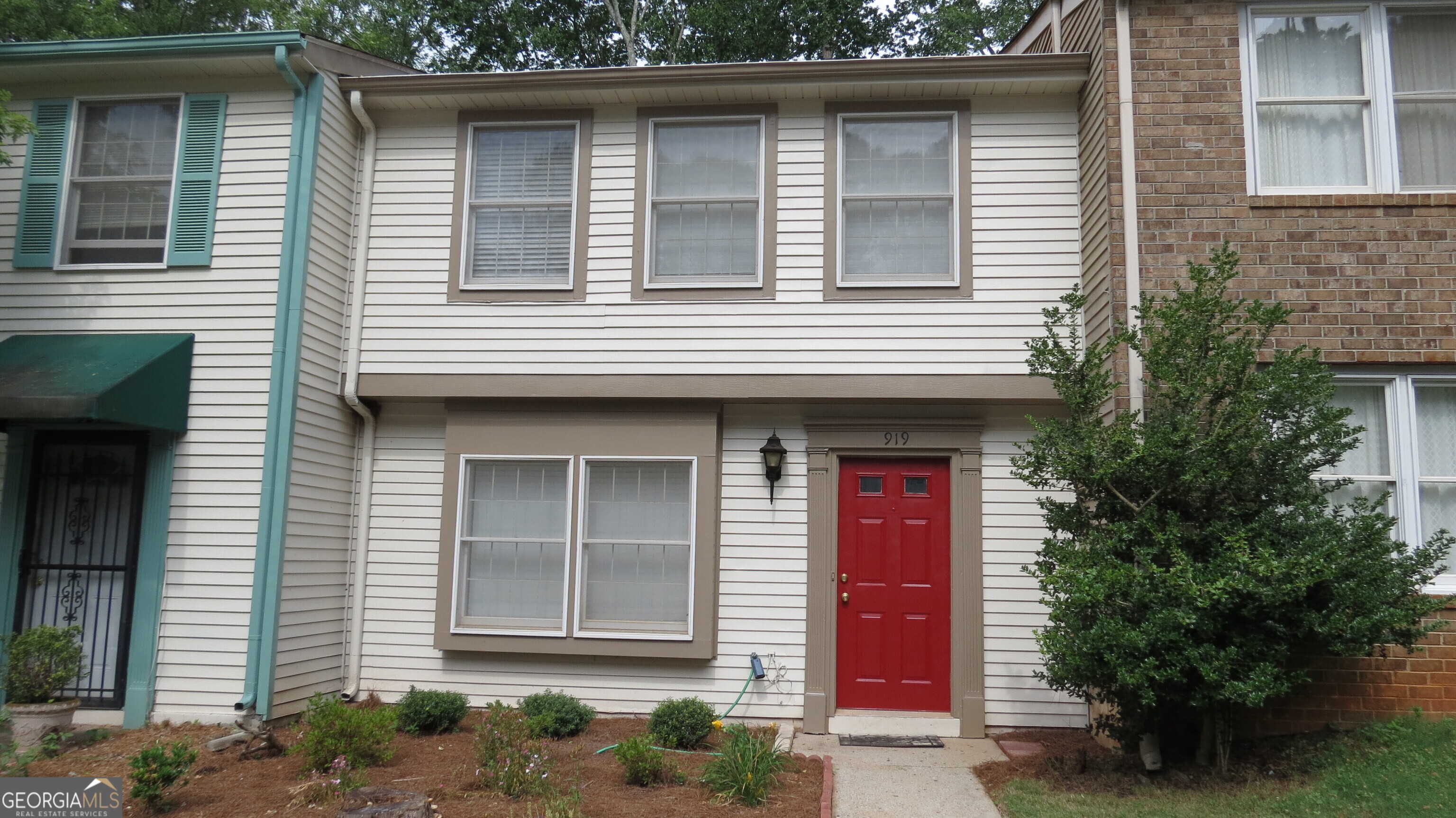 photo 1: 919 Regency Path Drive, Decatur GA 30030