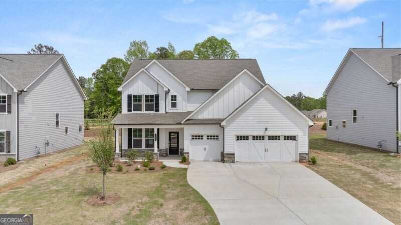 photo 2: 104 Tallulah Trail, Sharpsburg GA 30277