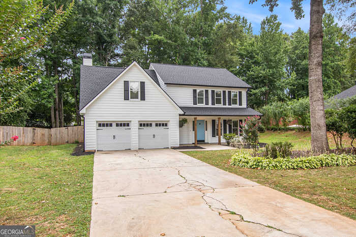 photo 2: 30 Southfield Drive, Newnan GA 30265